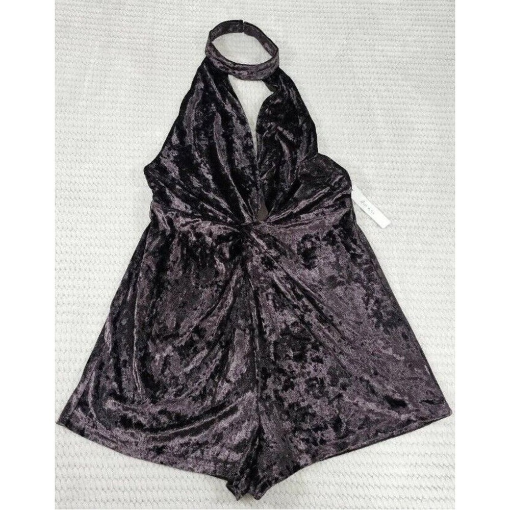 Arc NC Romper Womens Medium Brown Crushed Velvet Open Back Shorts Romper
